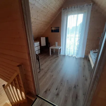 Czarcie Chatki Vakantiehuis Gardna Wielka