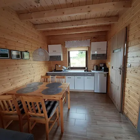 Czarcie Chatki * Gardna Wielka