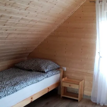 Czarcie Chatki Gardna Wielka