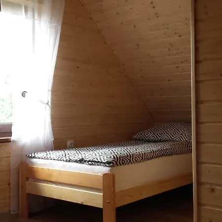 Czarcie Chatki * Gardna Wielka