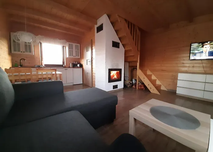 Czarcie Chatki Gardna Wielka