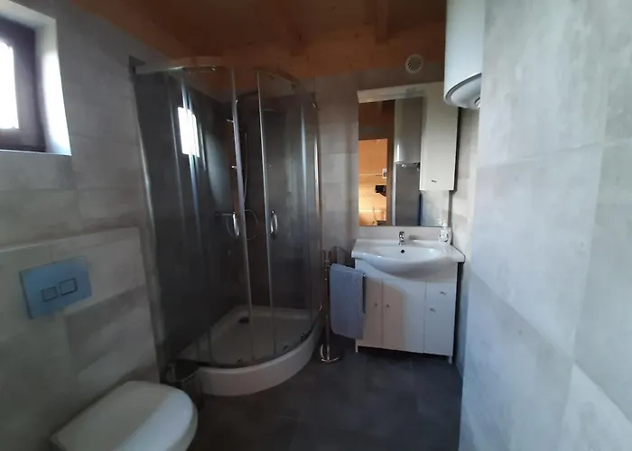 Semesterbostad Czarcie Chatki Gardna Wielka