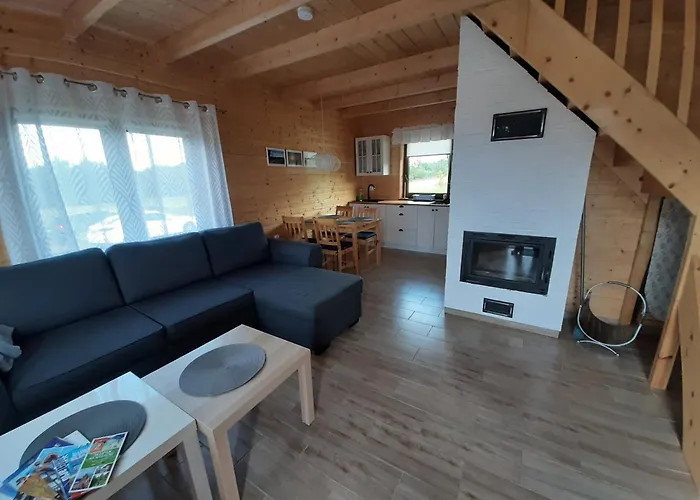 Czarcie Chatki * Gardna Wielka