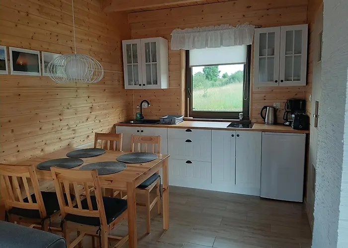 Czarcie Chatki Gardna Wielka